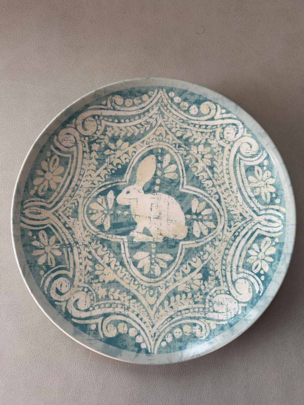 Pottery Barn GRAPHIC
BUNNY Salad Plate
RARE